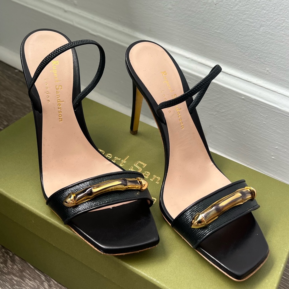 Rupert Sanderson Black Bravo Elastic Heel 38 1/2